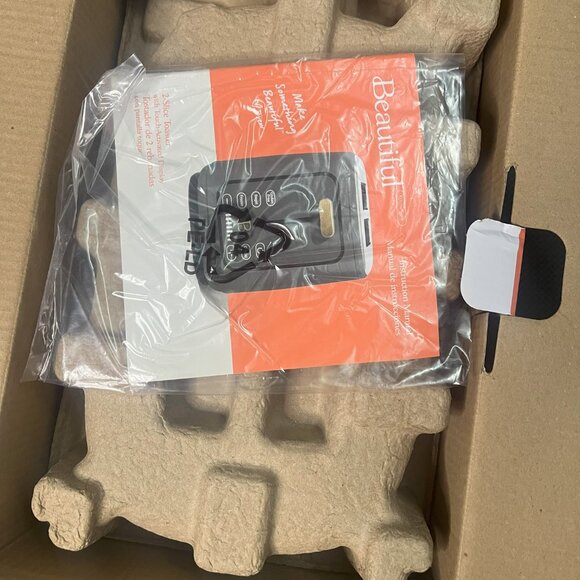 Beautiful 2 slice toaster BRAND NEW - Picture 4 of 4